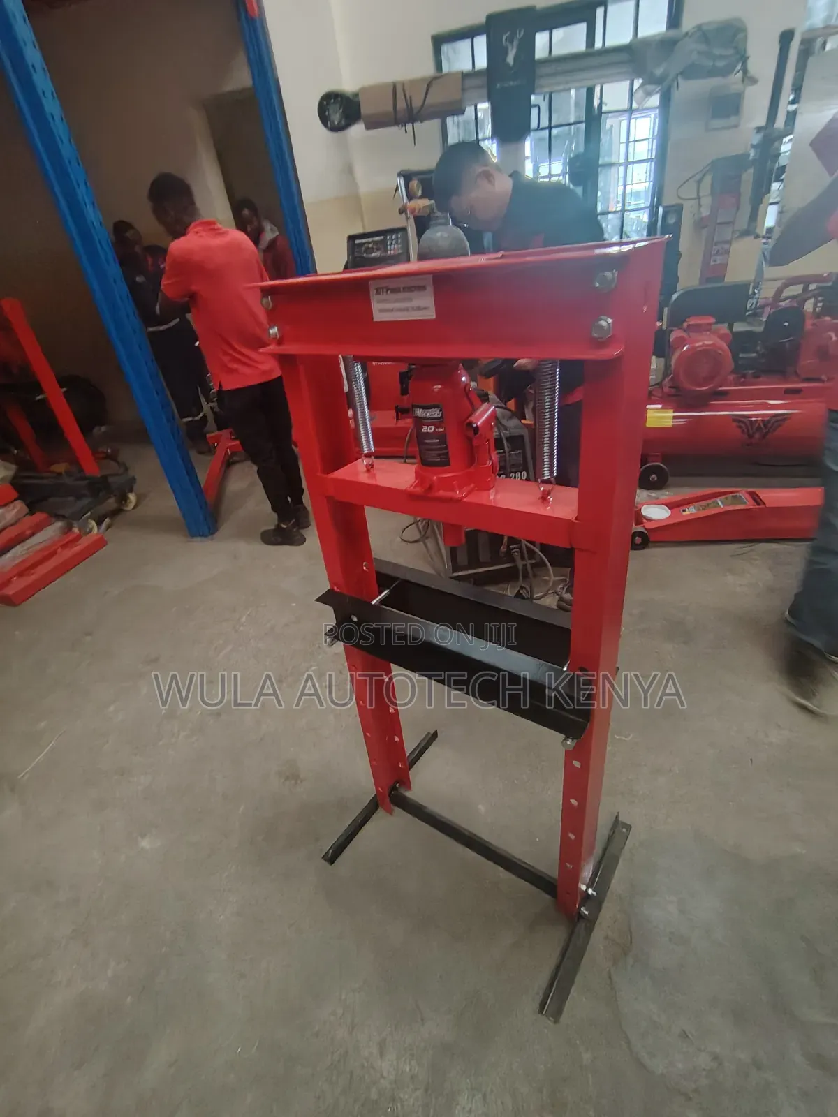 General Workshop Pressing Jobs 20tns Press Machine Sunshine Italy