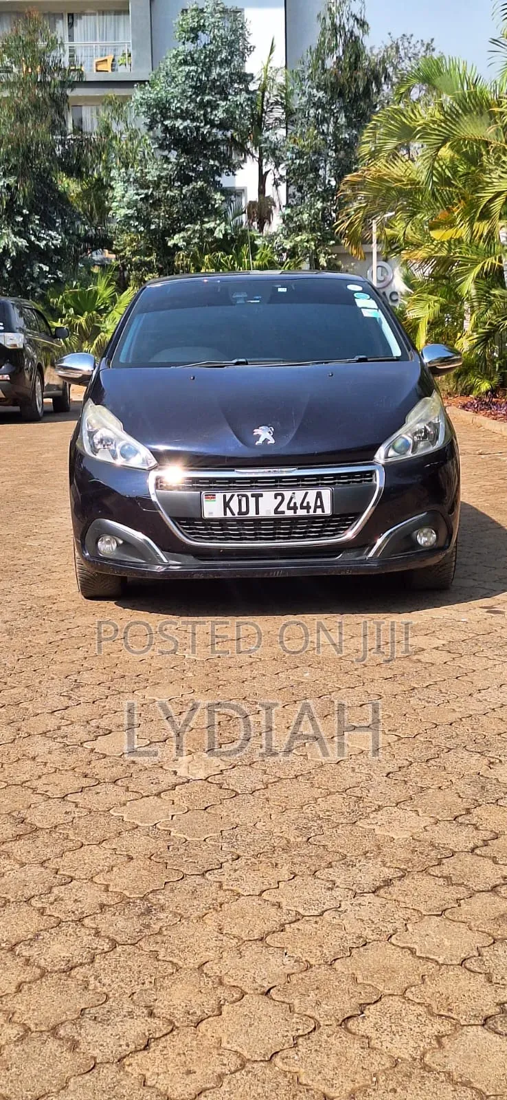 Peugeot 2008 2017 Blue