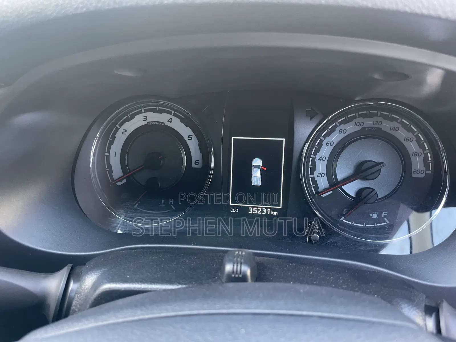 Toyota Hilux 2.4 Diesel 2020 White
