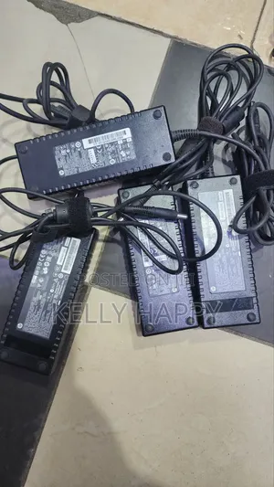 HP Big Pin 135w Desktop Adapter Available