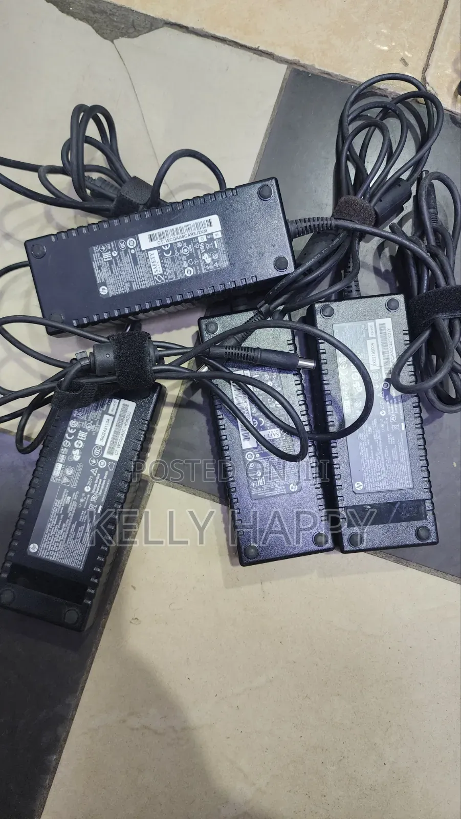 HP Big Pin 135w Desktop Adapter Available