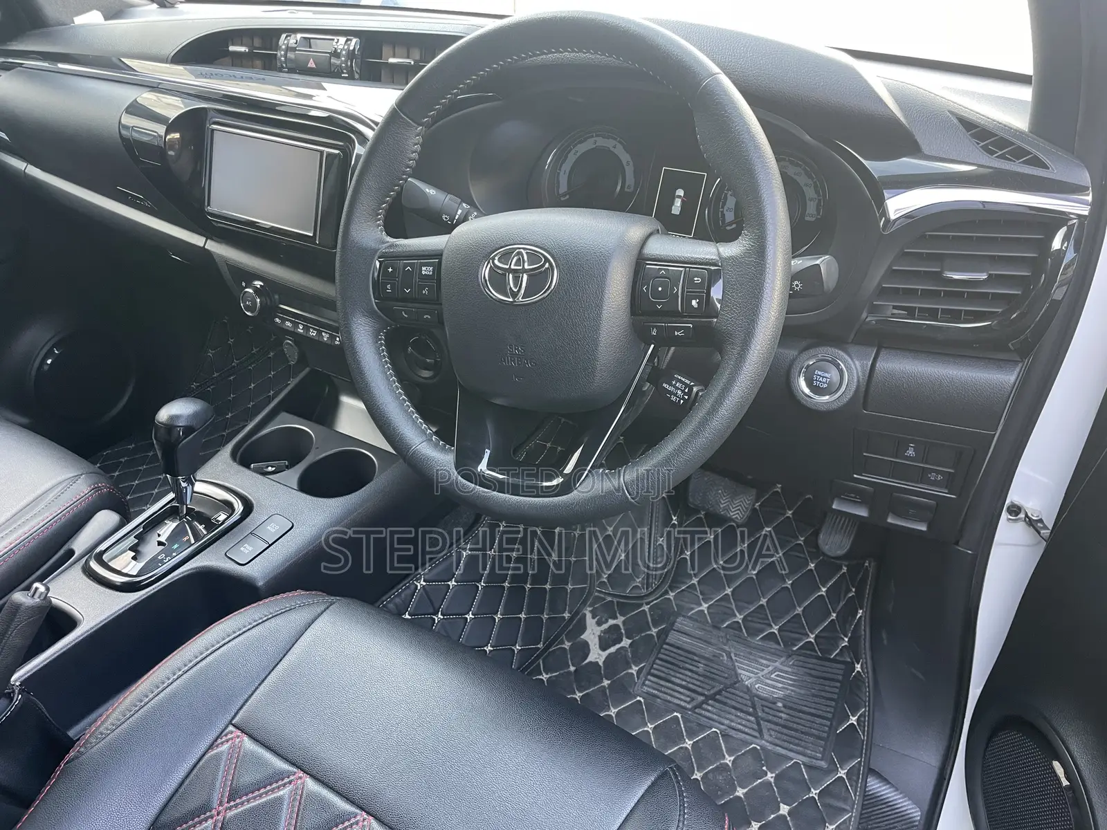 Toyota Hilux 2.4 Diesel 2020 White