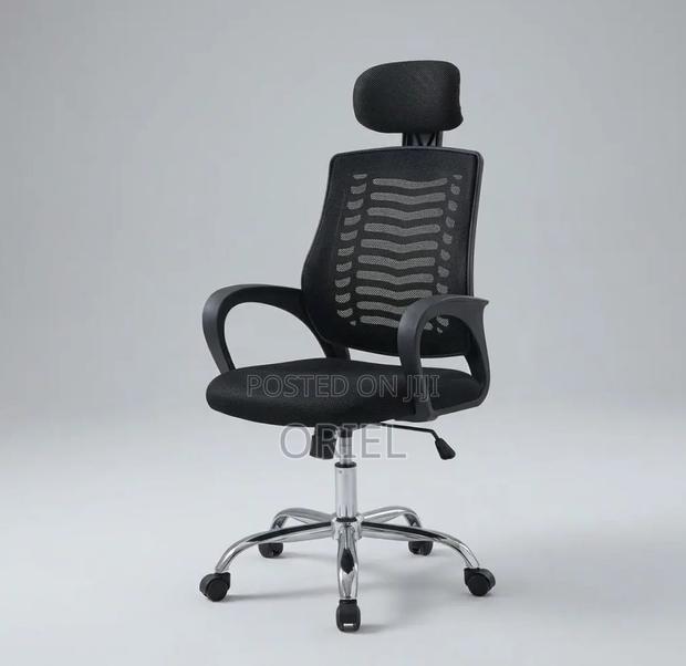 Office Chair : Swivel Mesh Chair With Headrest - thumbnail 2