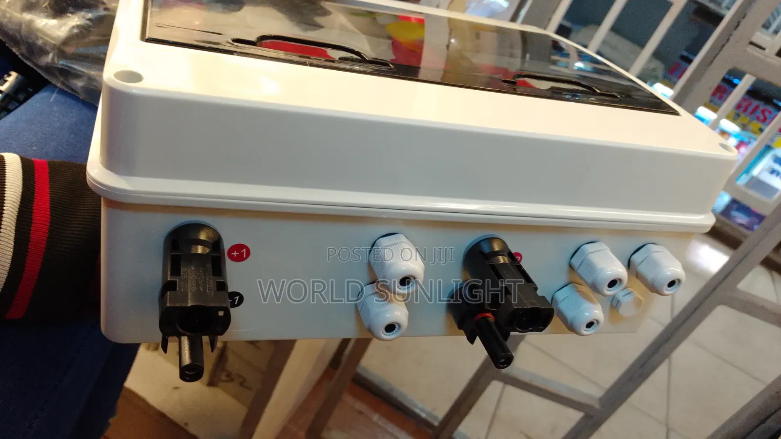 Full DC 12way Combiner Box