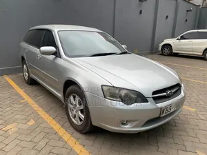 Subaru Legacy 2005 Silver