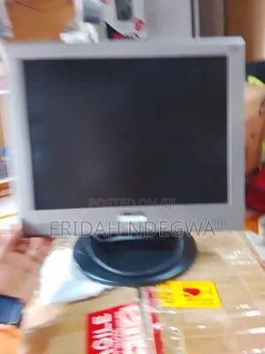17 Inches Monitor