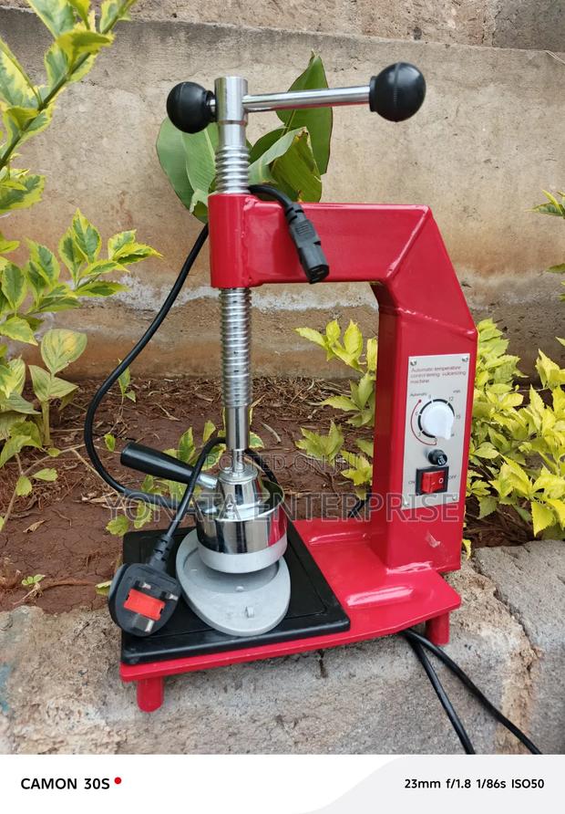 Small Tyre Vulcanizing Machine/Tyre Repair Machine