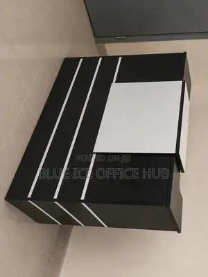 Black & White Office Reception Counter