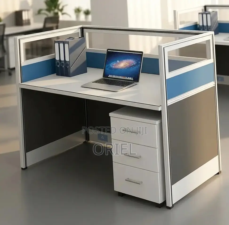 Office Workstation : One-Person Office Workstation