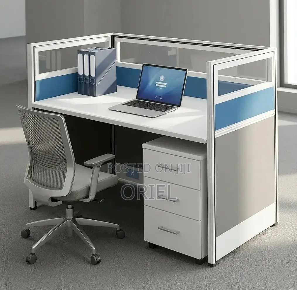 Office Workstation : One-Person Office Workstation