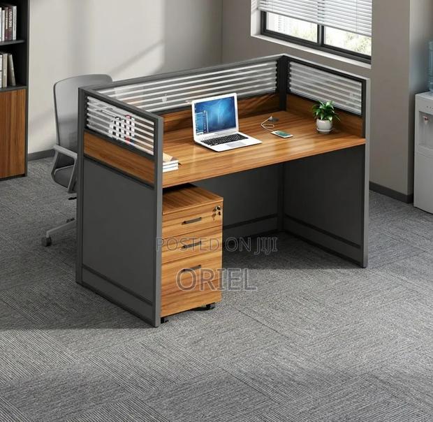 Office Workstation : One-Person Office Workstation - thumbnail 10