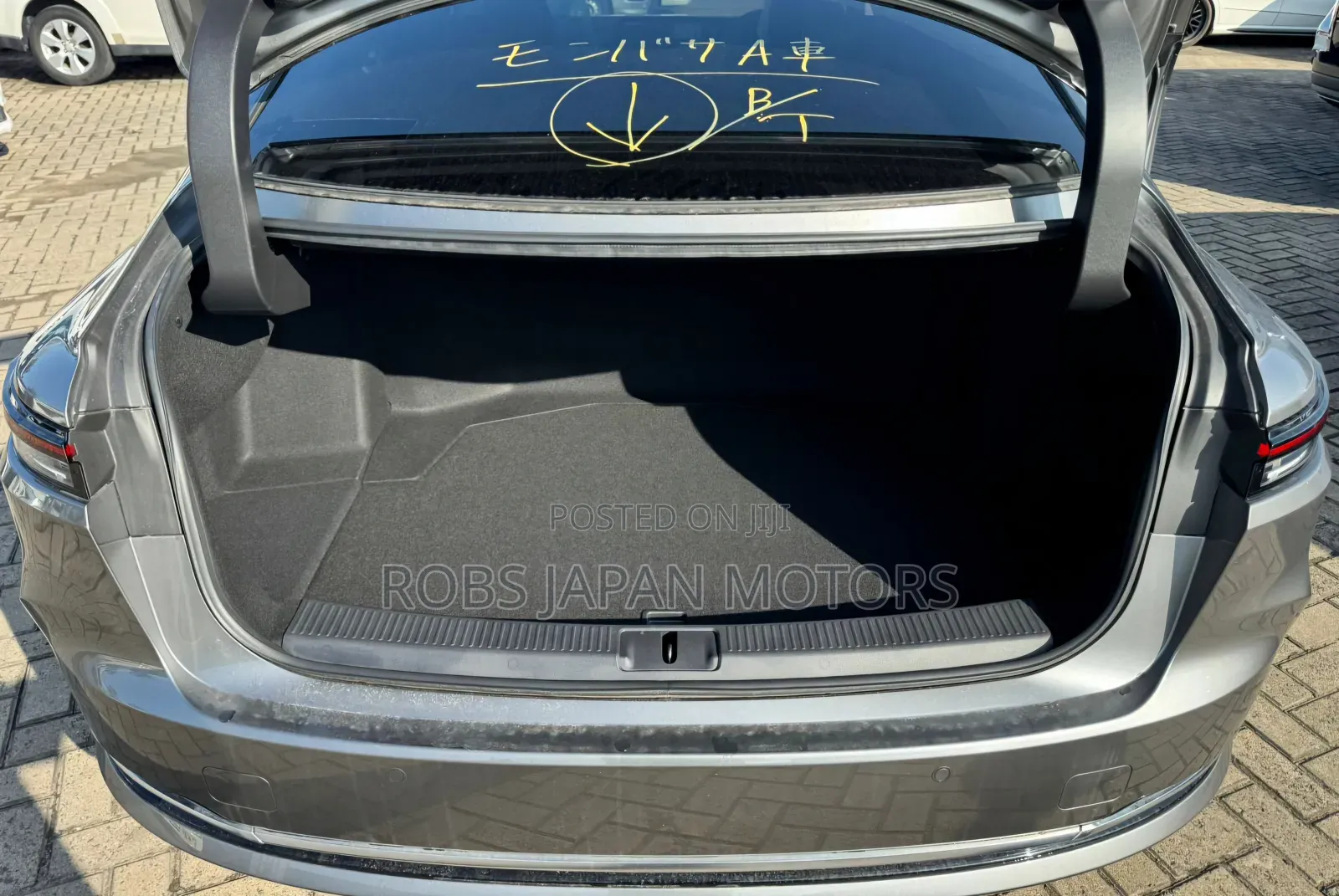 Toyota Crown Platinum AWD 2024 Gray