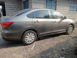 Nissan Sylphy 2010 Gray