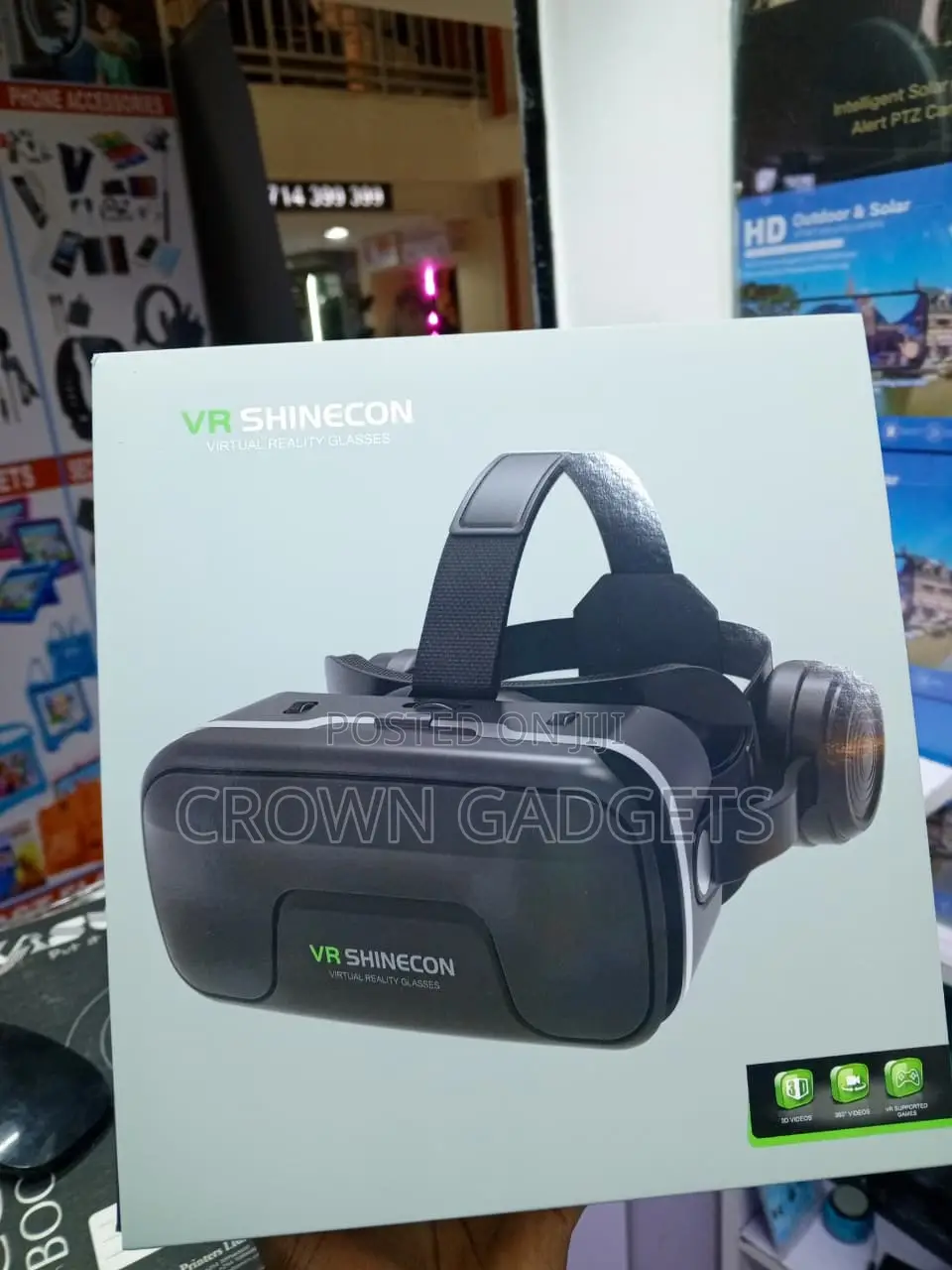 Shinecon Phone VR Headset With Bluetooth Remote Controller