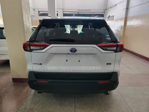 Toyota RAV4 2019 White