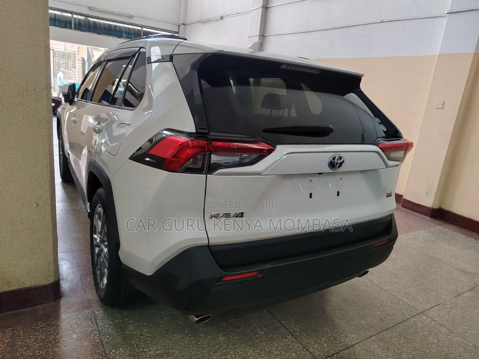 Toyota RAV4 2019 White