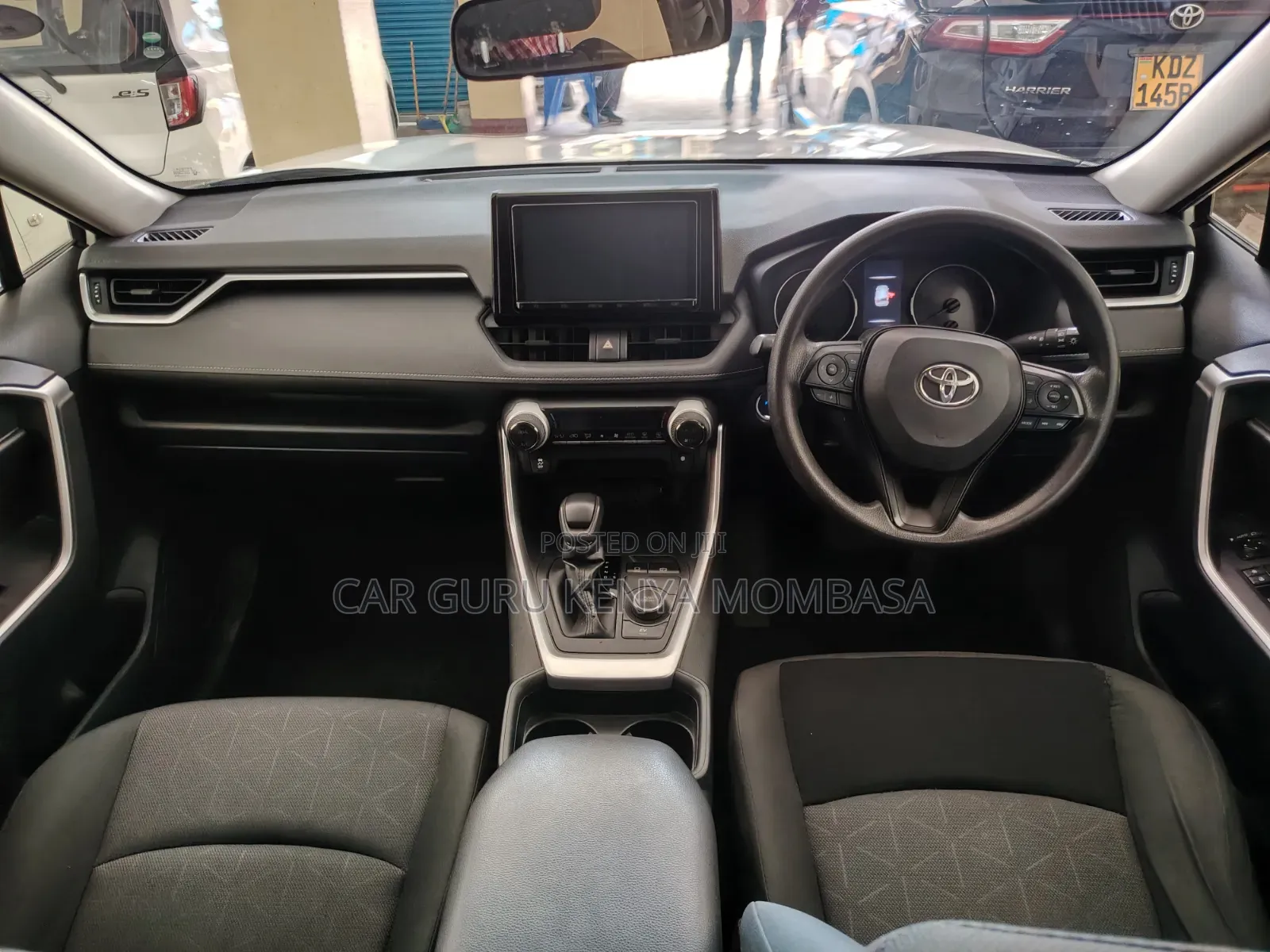 Toyota RAV4 2019 White