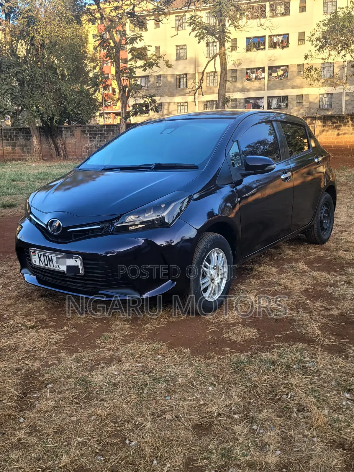 Toyota Vitz 2015
