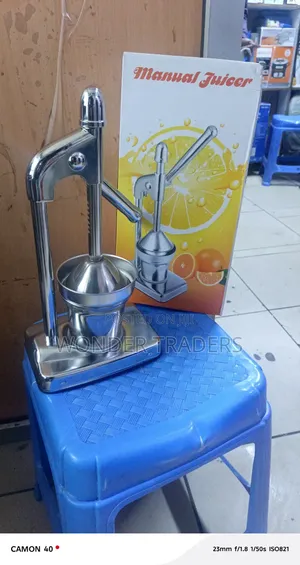 Manul Juicer