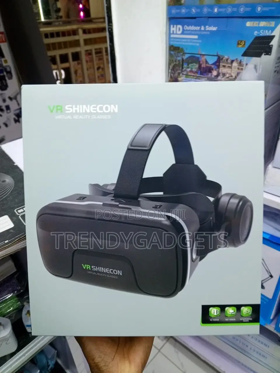 Shinecon VR Headset for Android iPhone, 3D Gaming & Movies