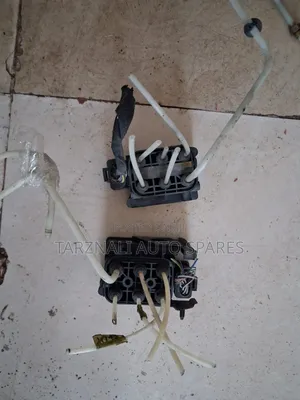 W221 Airmatic Pump Valve Block