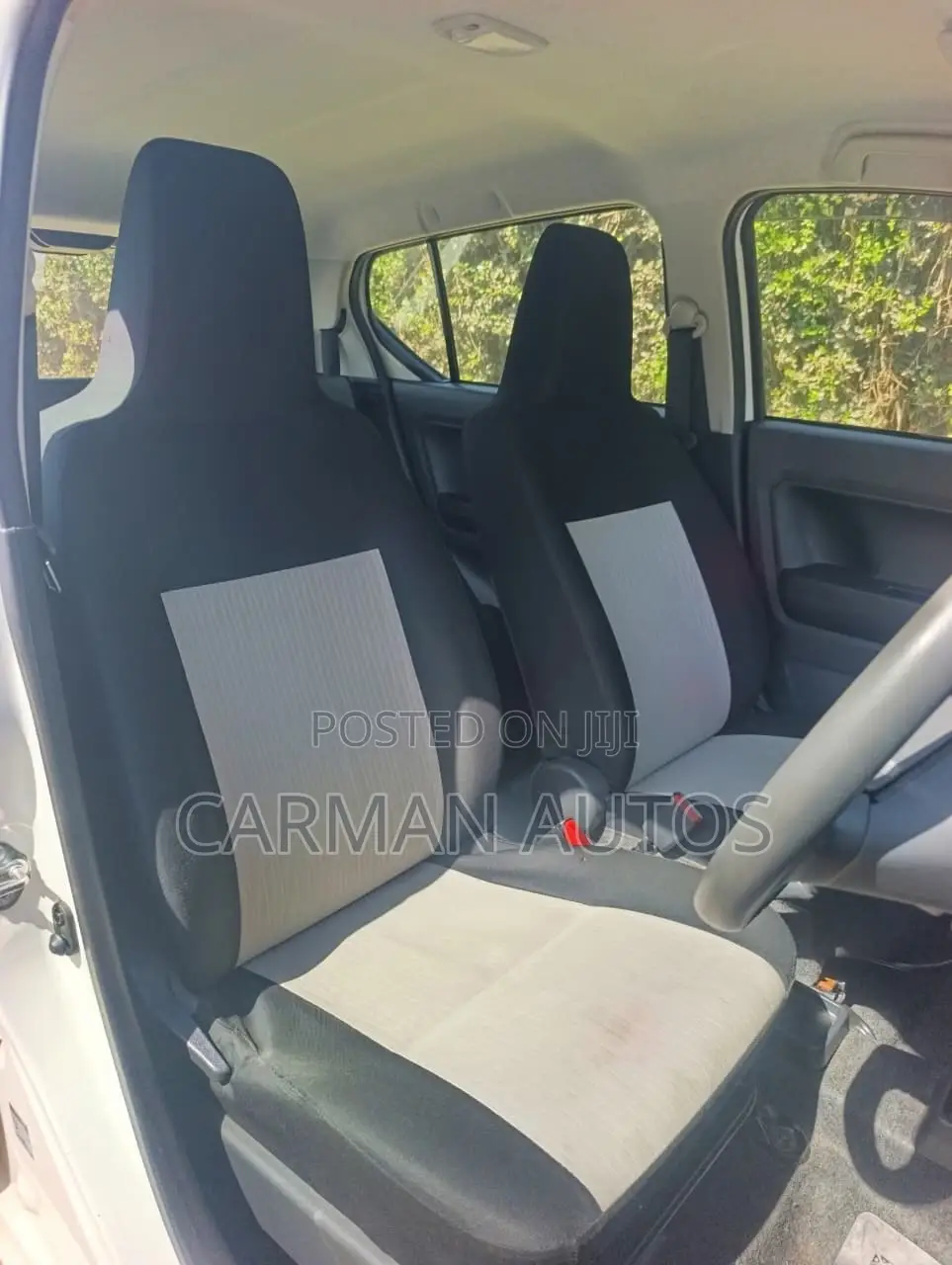 Toyota Pixis Epoch 660 FWD 2019 Pearl