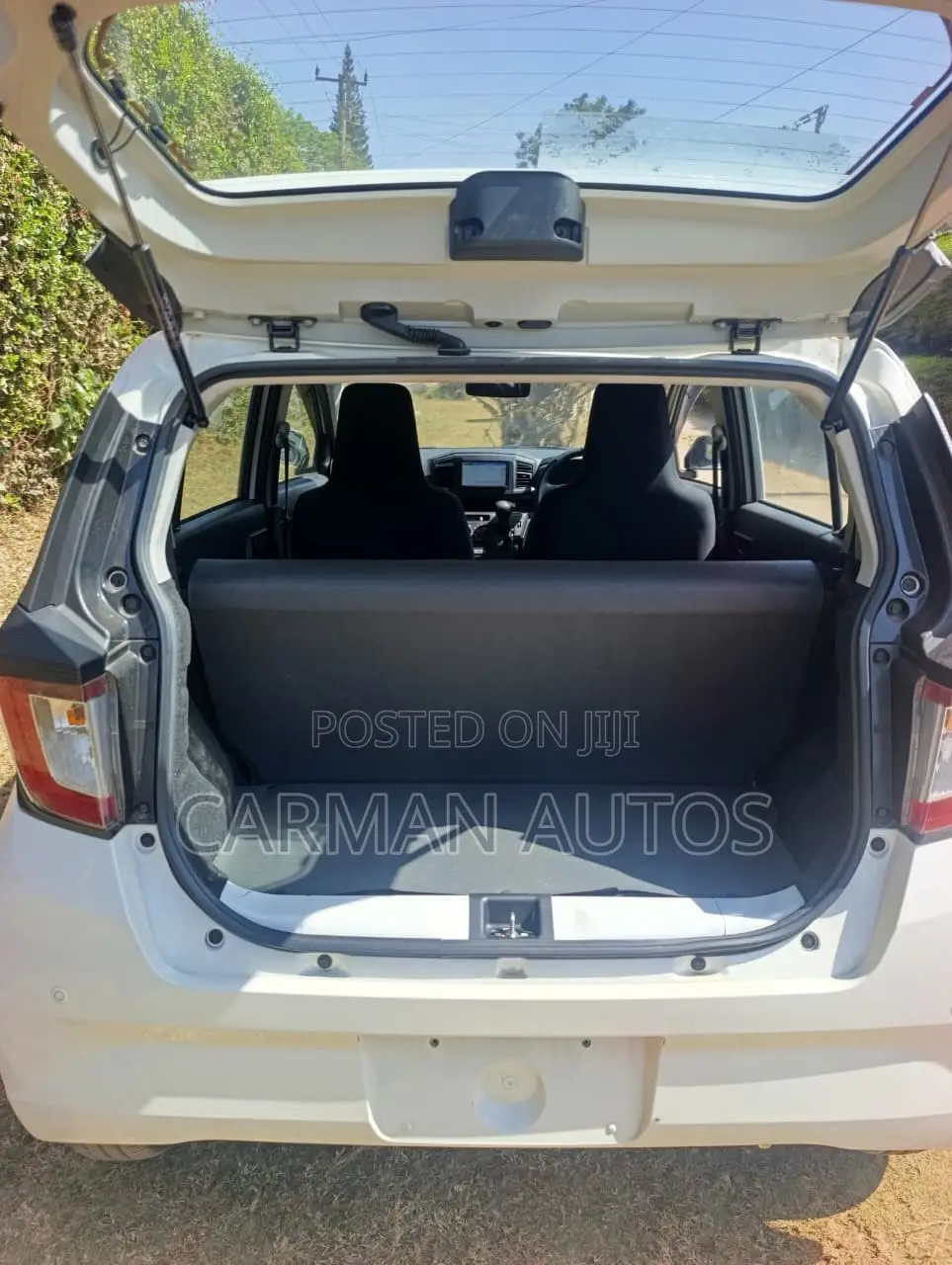 Toyota Pixis Epoch 660 FWD 2019 Pearl