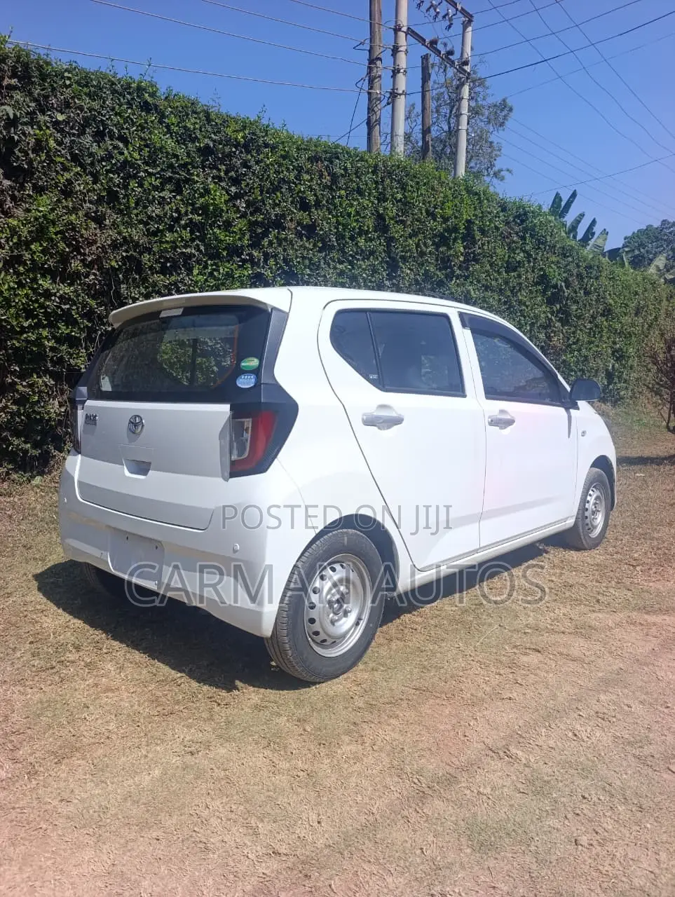 Toyota Pixis Epoch 660 FWD 2019 Pearl