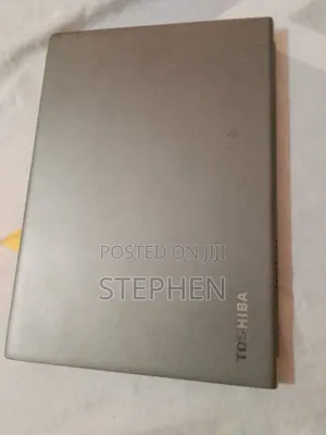 Laptop Toshiba A30 8GB Intel Core i5 SSD 256GB
