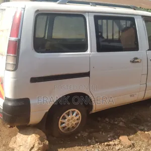 Toyota TownAce 2006 White