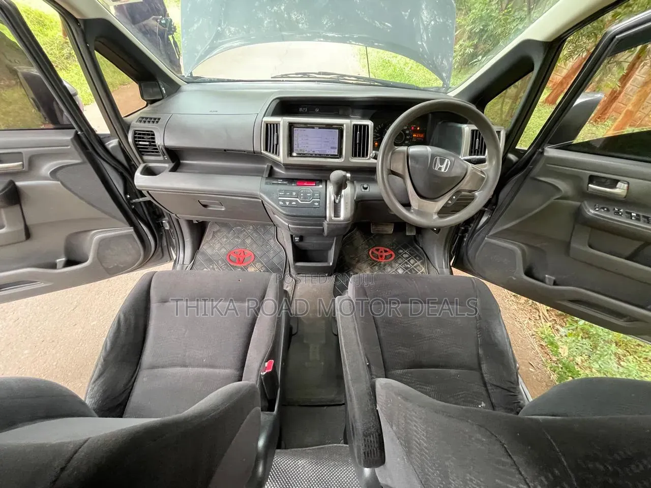 Honda Stepwgn 2014