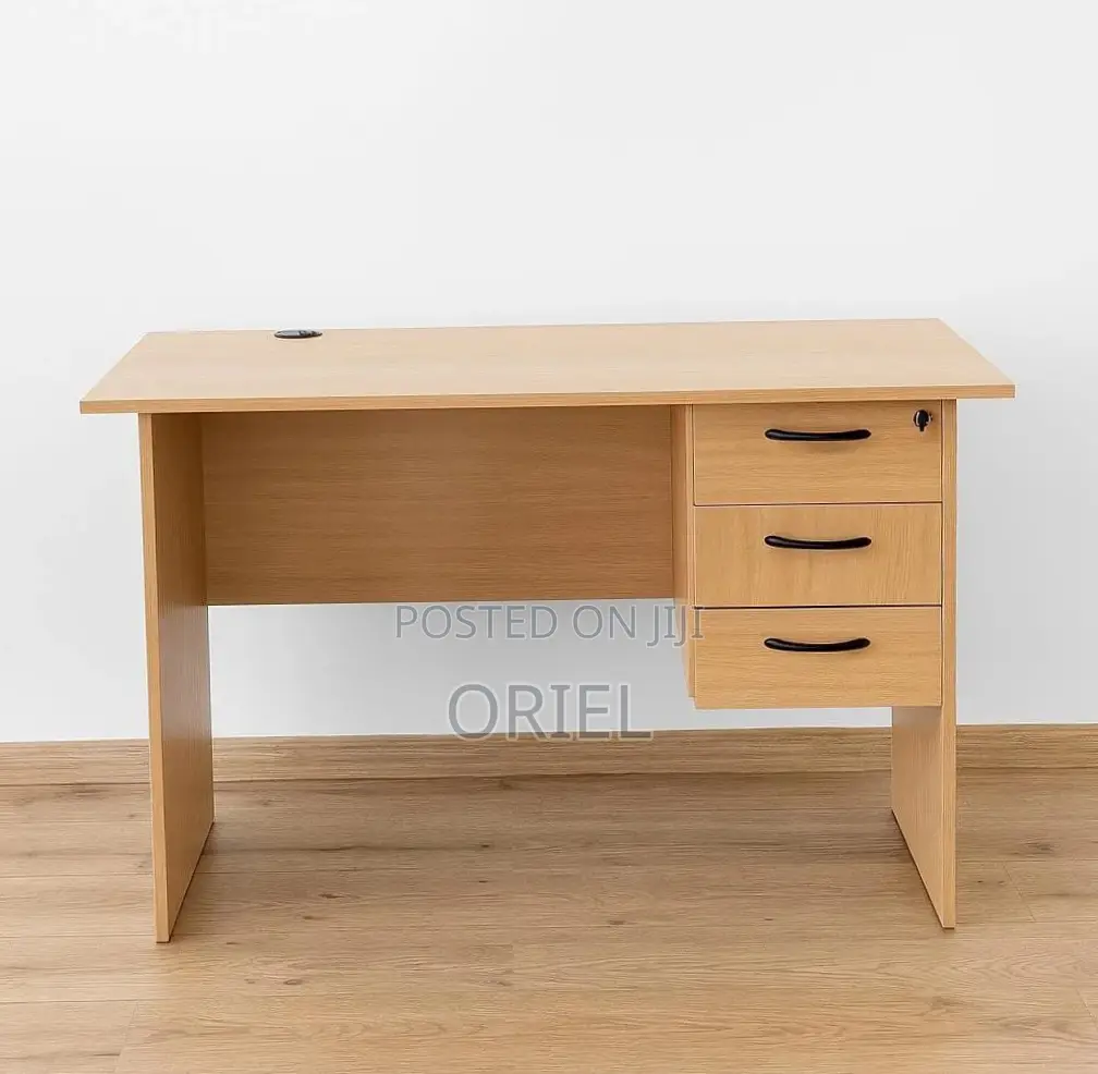 Office Desk : 1.2M Study Table