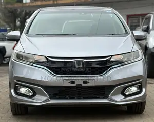 Honda Fit 2019 Silver