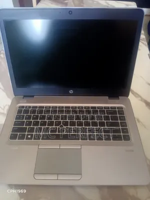 Laptop HP EliteBook 820 G3 8GB AMD A8 HDD+SSD 500GB