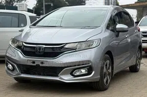 Honda Fit 2019 Silver