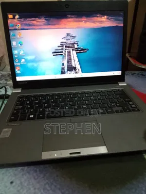 Laptop Toshiba A30 8GB Intel Core i5 SSD 256GB