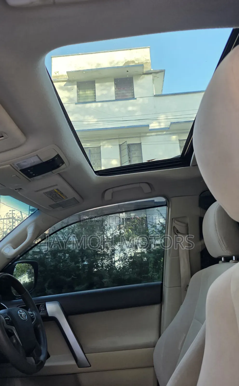 Toyota Land Cruiser Prado 2018 Gold