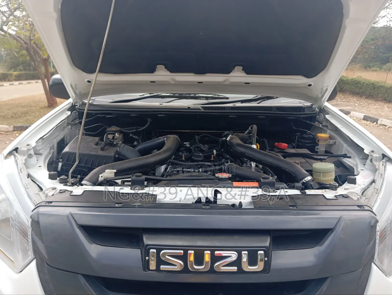 Isuzu D-MAX 2022 White