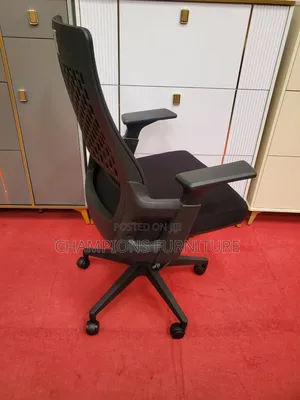 Ergonomic Office Chair With T-Armrests