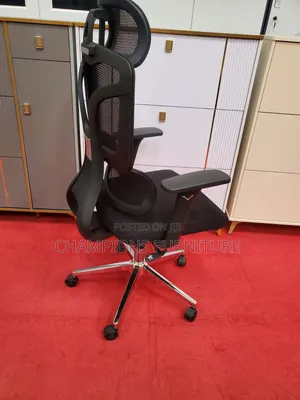 Orthopedic Swivel Office Chair With Adjustable Headrest