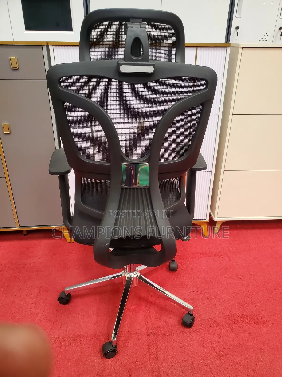 Orthopedic Swivel Office Chair With Adjustable Headrest