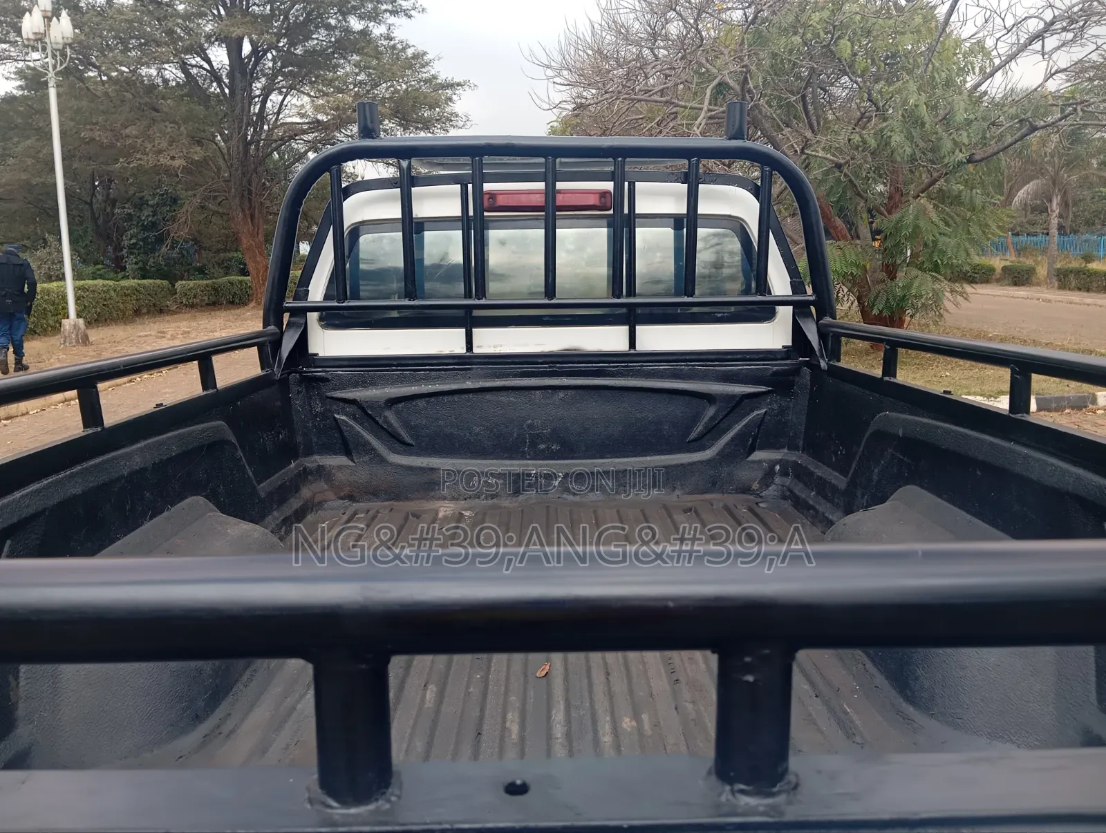 Isuzu D-MAX 2015 White