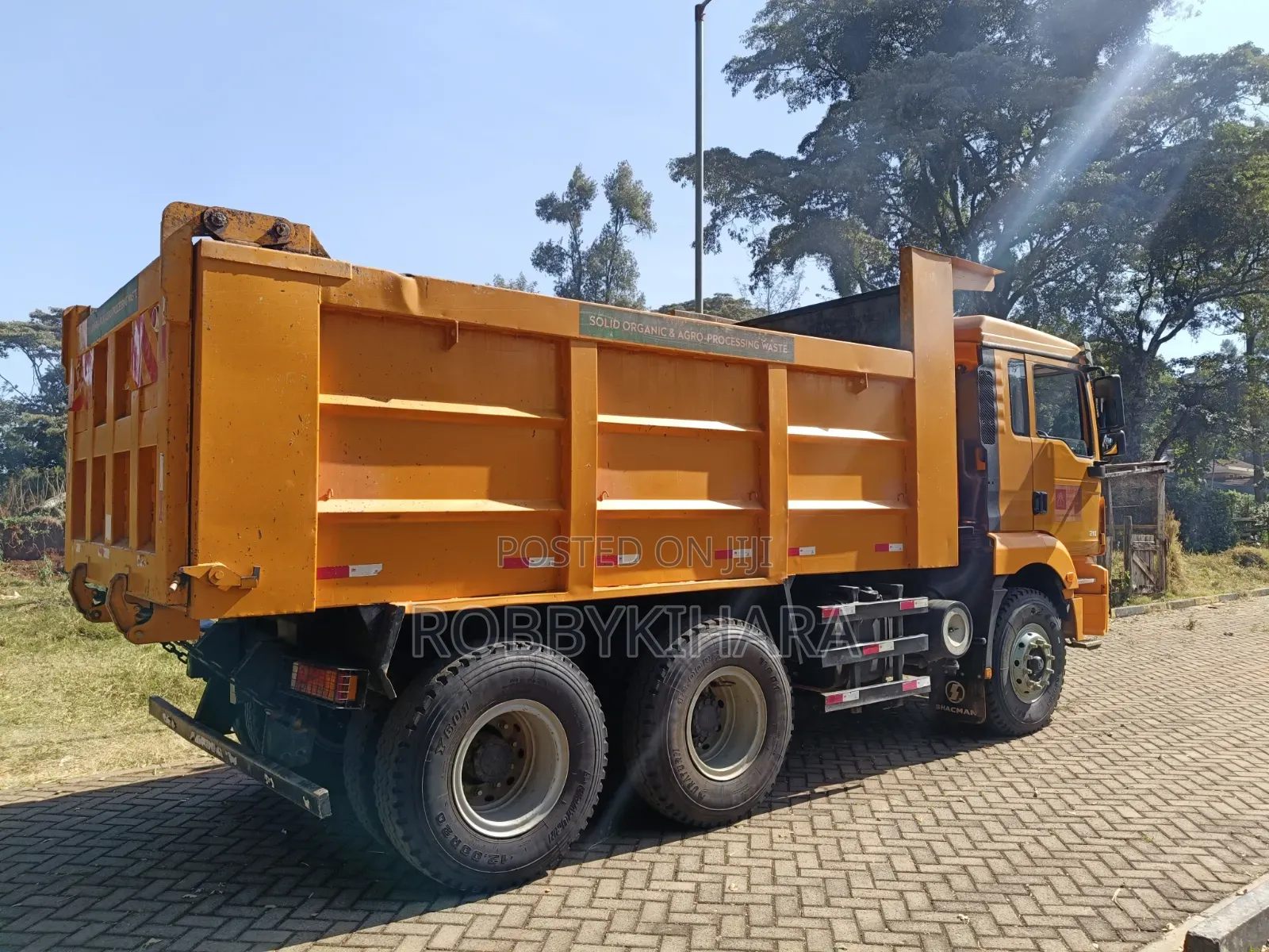Shacman Tipper 210