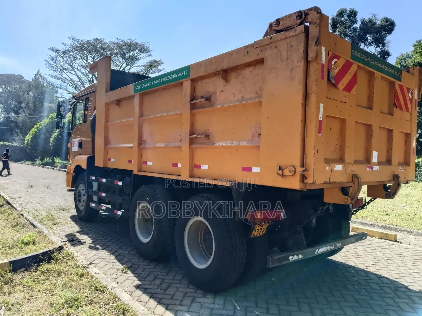 Shacman Tipper 210
