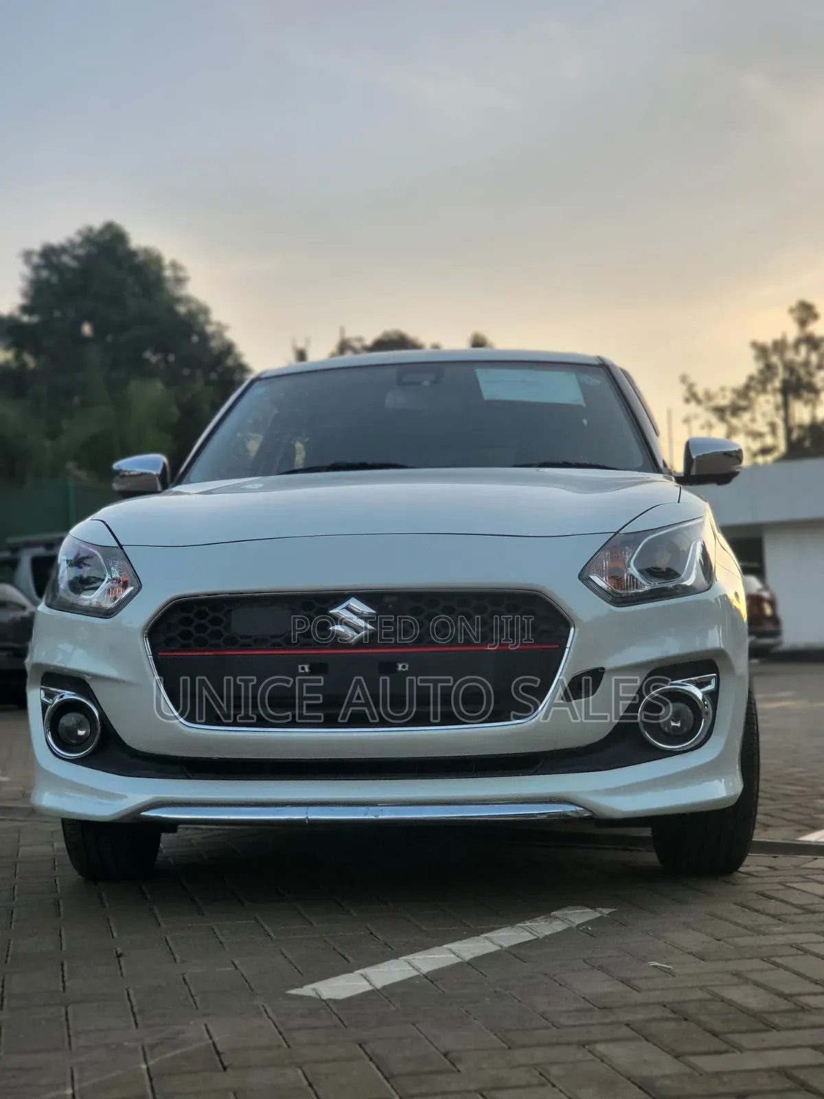 Suzuki Swift 2019 White