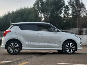Suzuki Swift 2019 White