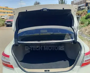 Toyota Premio 2014 White