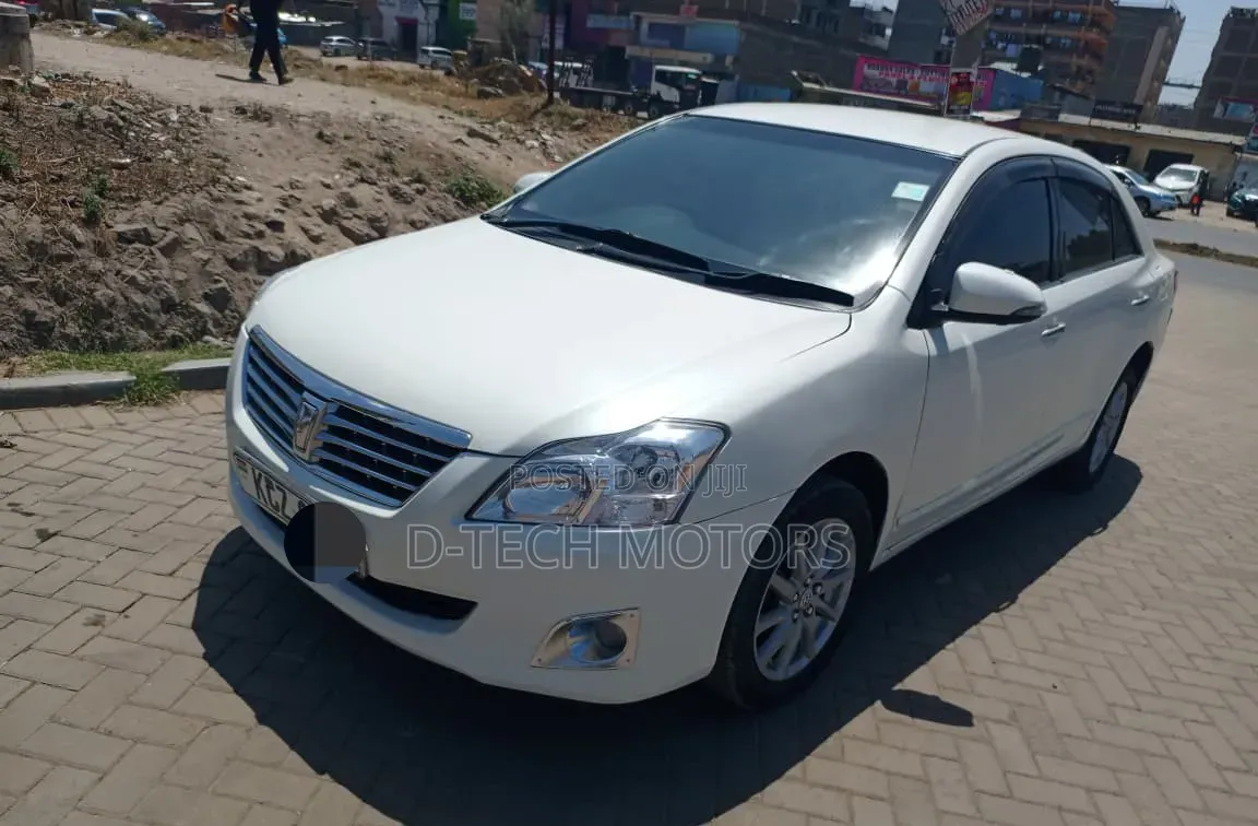 Toyota Premio 2014 White