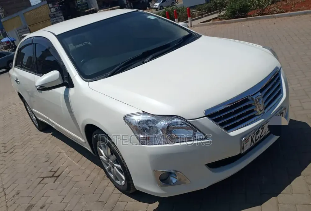 Toyota Premio 2014 White
