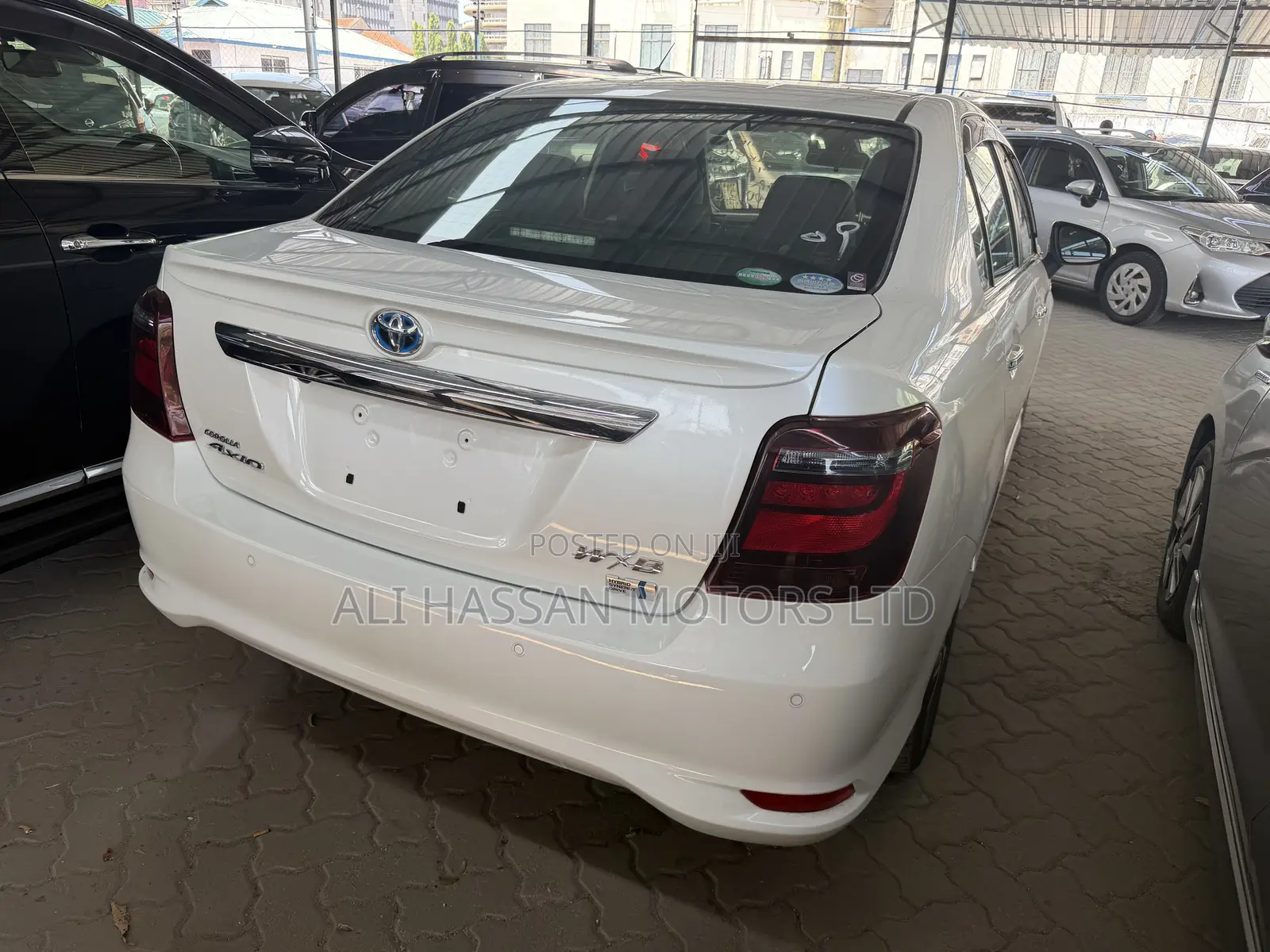 Toyota Axio 1.3 X 2WD 2019 White